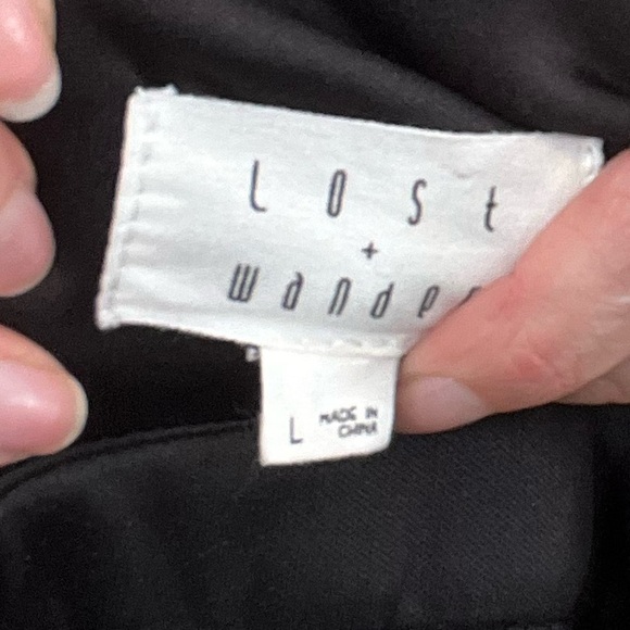 NWOT✨$135 Lost + Wander Black Sparkly Velvet Halter Jumpsuit - Picture 5 of 6